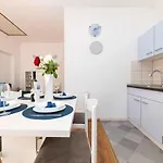 Apartamento In - Insel Krk 13606 Vrbnik (Primorje-Gorski Kotar)